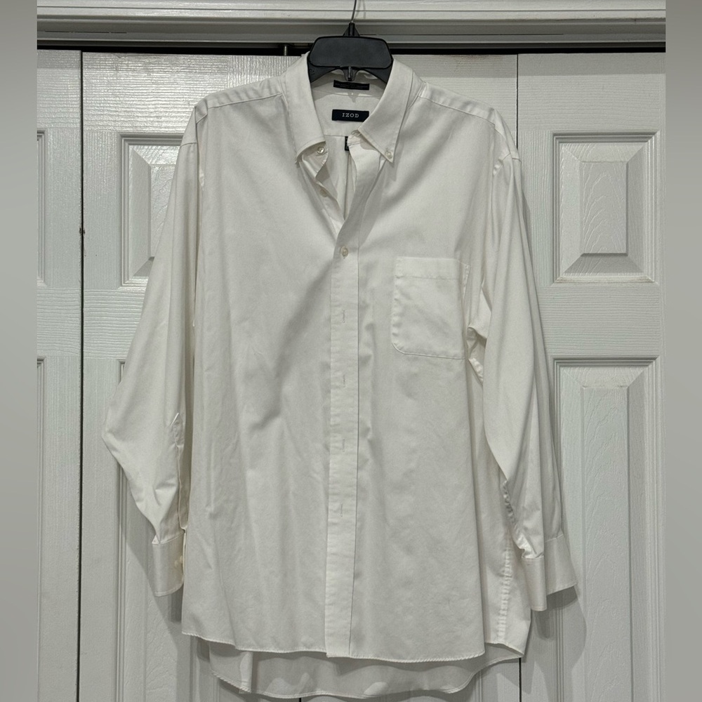 Men’s Izod Button Down Shirt